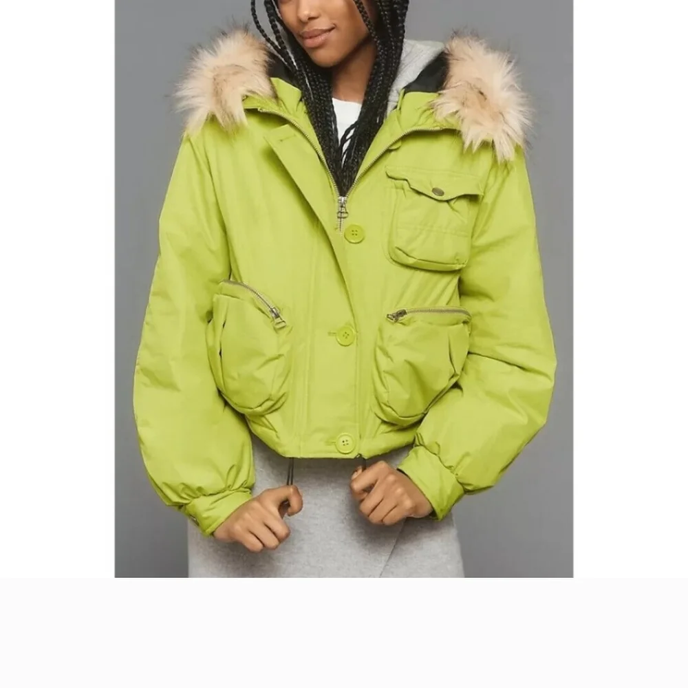 NWT Anthropologie Cropped Hooded Puffer Coat Lime Green Lined Coat Ski Winter